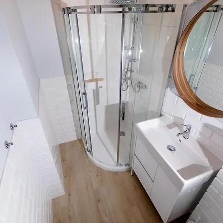 Pomona * נישורזה