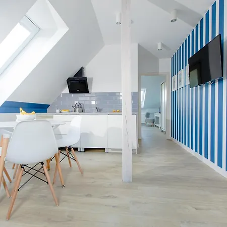 Pomona * נישורזה